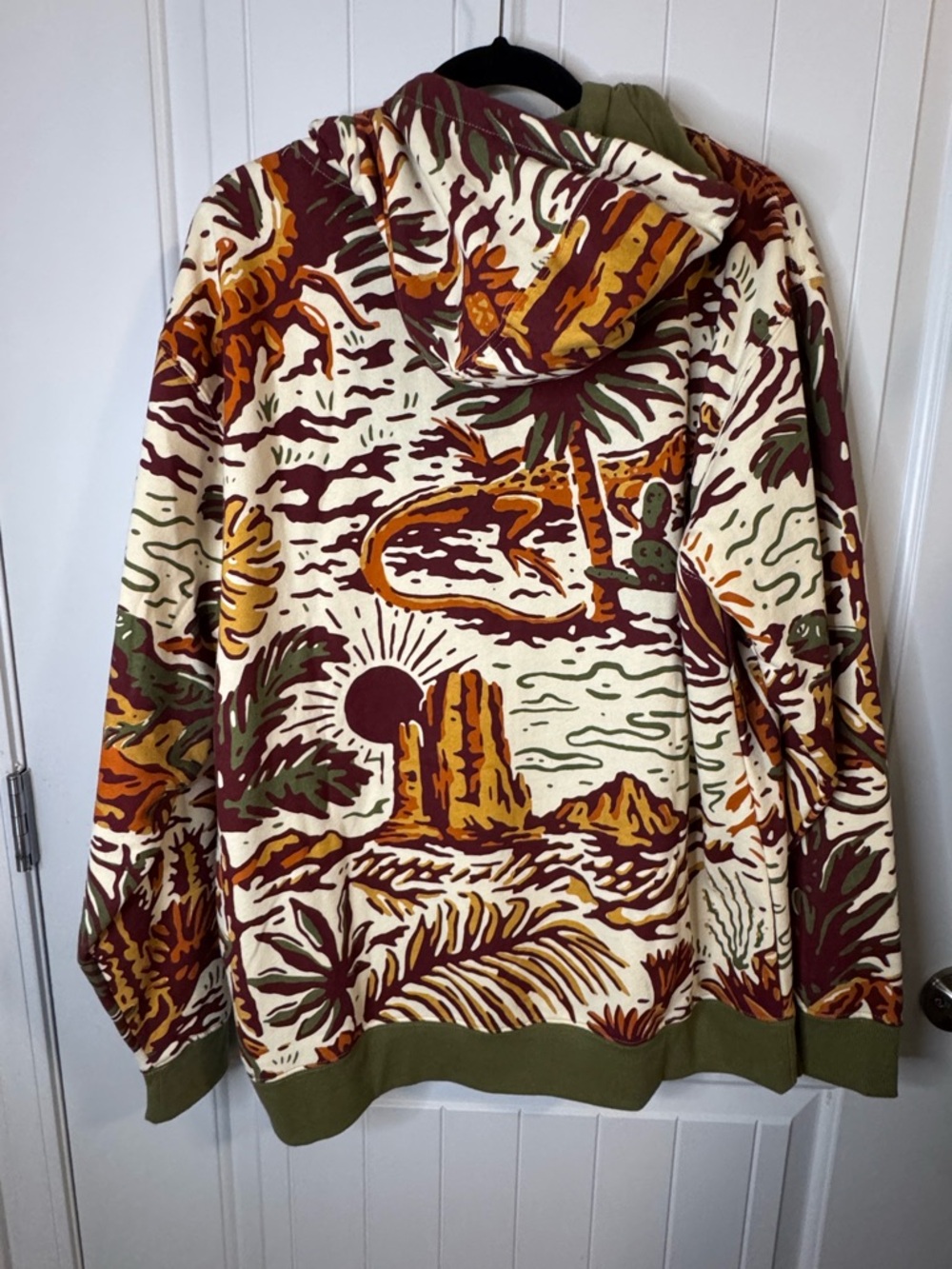Ariat x Sendero Provisions Co. “In Cahoots” hoodie, NWT - Picture 4 of 6